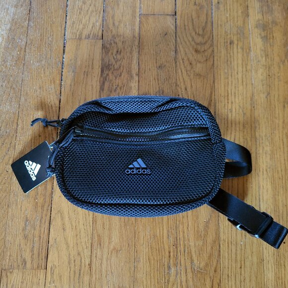 Adidas Airmesh Waist Pack - Black - NWT - Picture 1 of 10